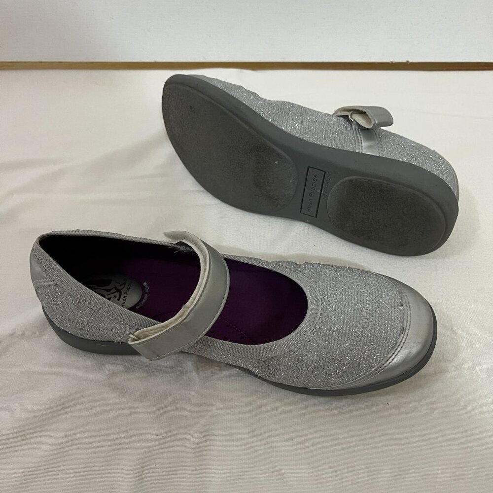 💕Host pick💕 | Hush Puppies | Girls Youths Sport Sneaker Silver | Size 5.5 - Picture 4 of 7